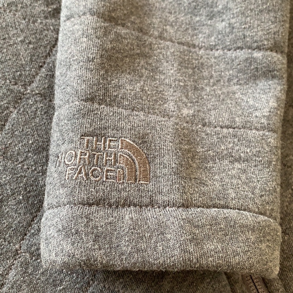 North face jacket - Picture 5 of 6